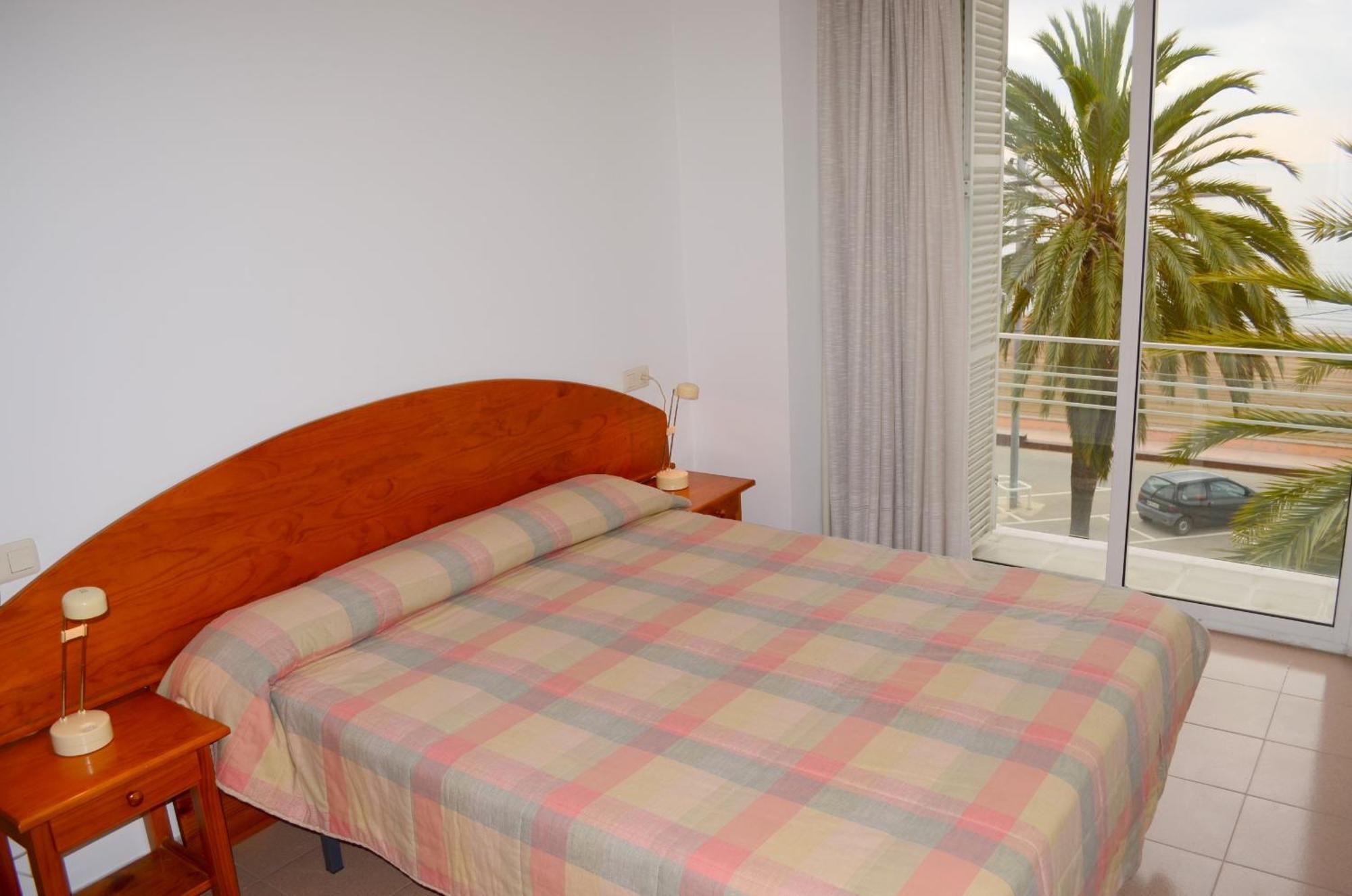 Rhode Vista Al Mar Apartment Roses Exterior photo